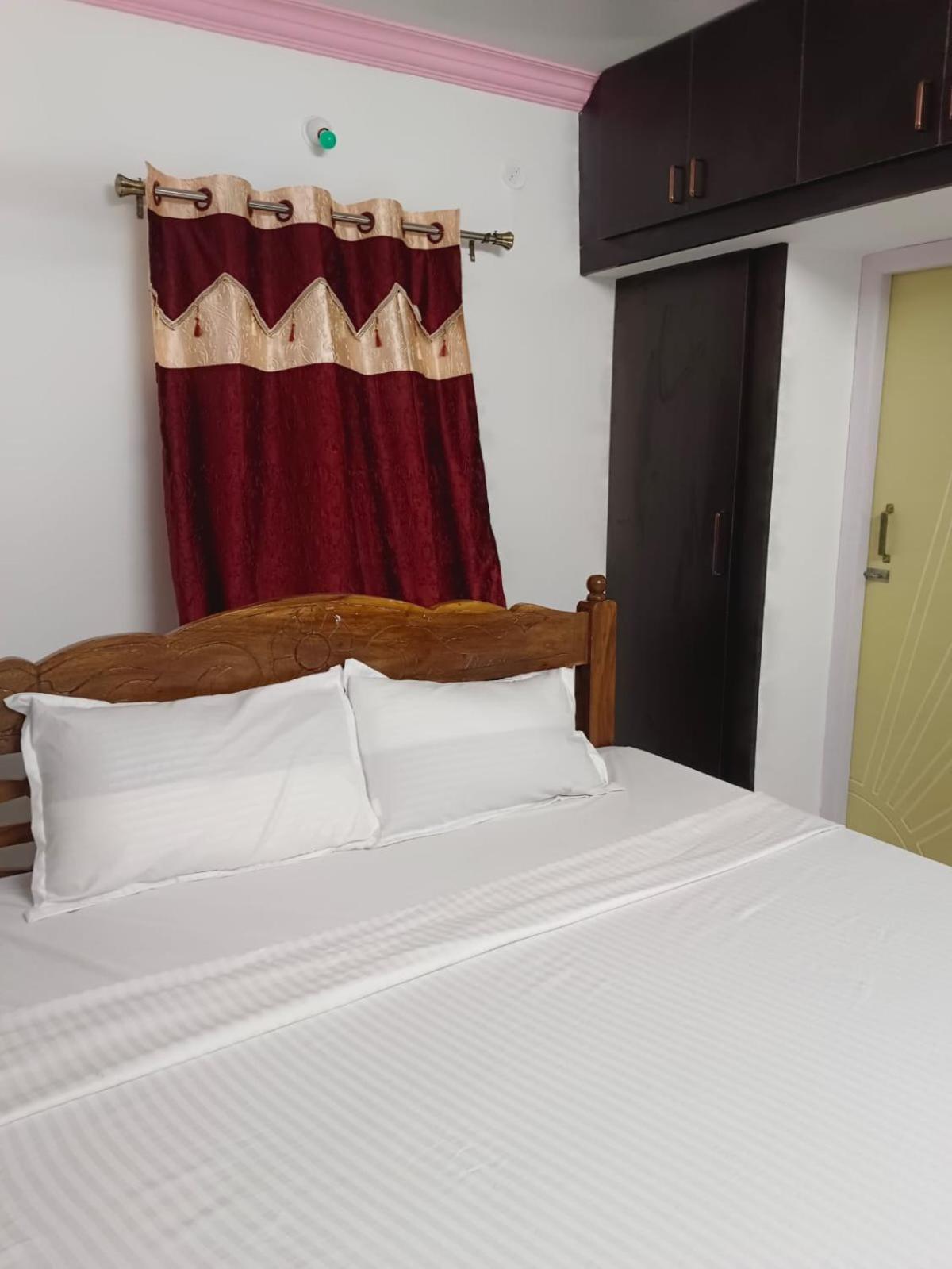 Madurai Koodal Nagar Homestay Bagian luar foto